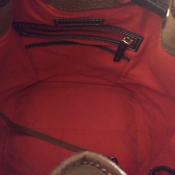 Dooney & Bourke drawstring bag - Picture 4 of 4